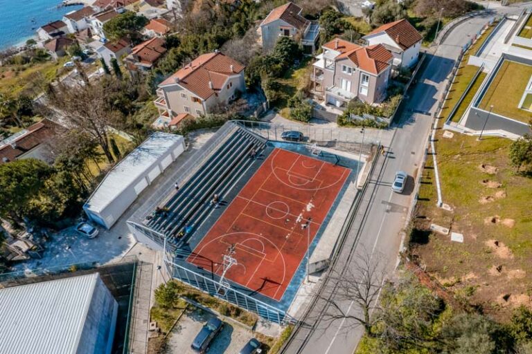 Za adaptaciju sportskog terena na Savini ulaganje od 30 hiljada eura