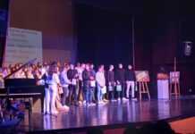 Akademija novskih srednjoškolaca sa snažnim porukama protiv mržnje i drugih društvenih anomalija