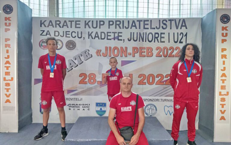 Dva zlata i srebro za karatiste Bijele u Bihaću