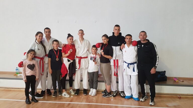 Karatisti Šotokan tima osvojili osam medalja u Nikšiću