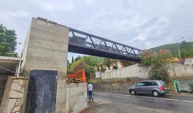 Pasarela u Bijeloj gotova, lift još ne radi