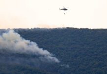 Opet se razbuktao požar iznad Njivica