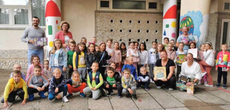 Iznenadna lijepa donacija Norvežanki za učenike u Igalu