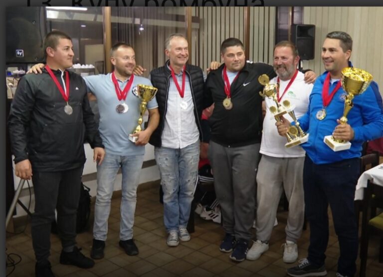 Ekipa Ribara pobjednik 13. Kupa rombuna “Memorijal Milovan Miško Vujičić”