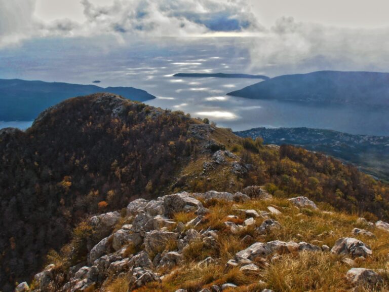 Napravite planinsku kružnu turu i uspon na Radoštak (1445 m)