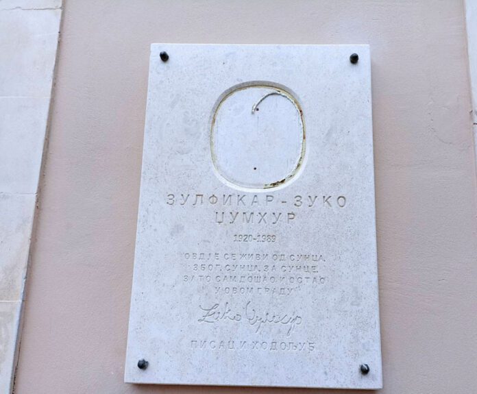 spomen ploca zuko dzumhur