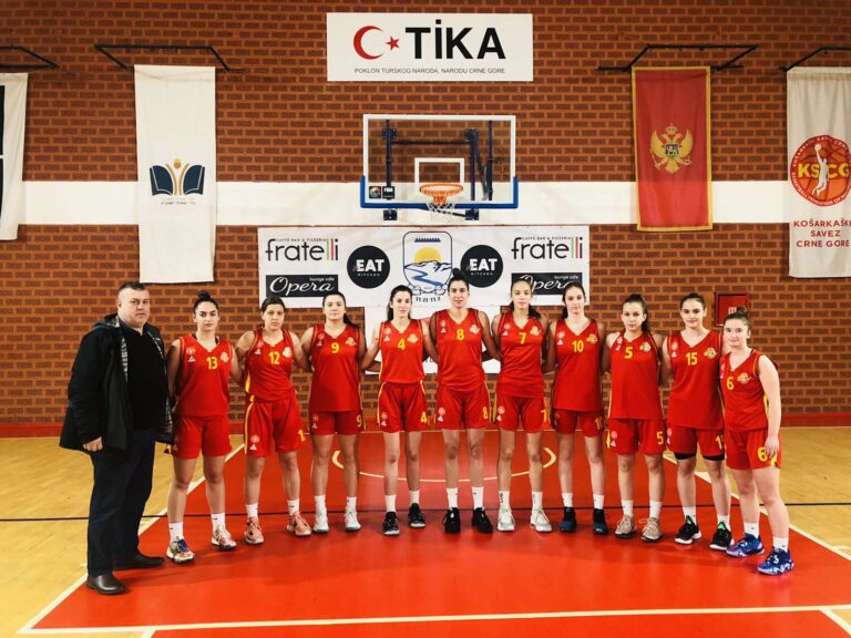 Seniorke Primorja startovale pobjedom