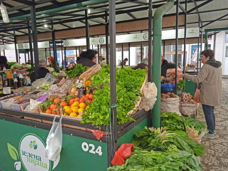Na novskoj pijaci: Solidna ponuda, slaba prodaja