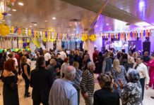 Veče dobre hrane i muzike na tradicionalnoj Ribljoj večeri Praznika mimoze