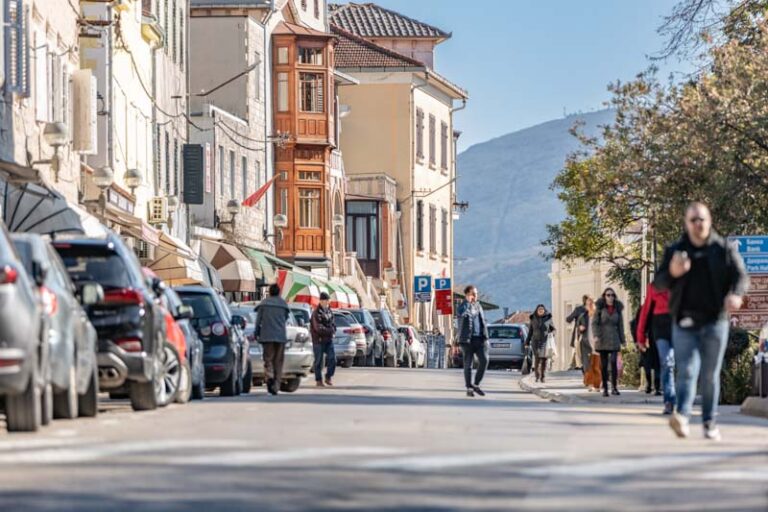 U petak izmjena režima saobraćaja kroz centar grada i u Igalu