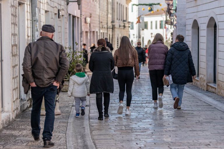 Herceg Novi i dalje među opštinama sa negativnim prirodnim priraštajem