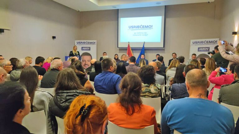 Jakov Milatović u Herceg Novom: Milo, dosta je bilo!