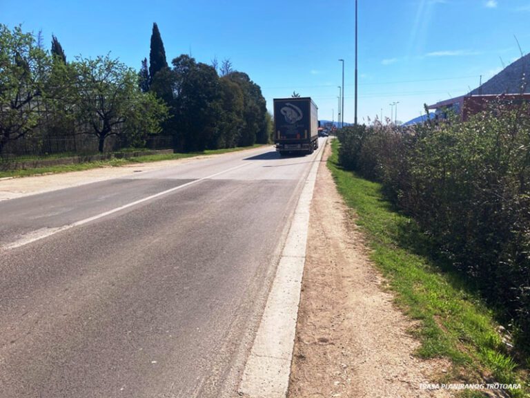 Ugovorena izgradnja trotoara od HDL-a prema Igalu