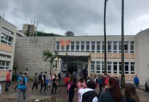 „Gluvi telefoni“ između roditelja đaka iz Igala, uprave škole i Ministarstva