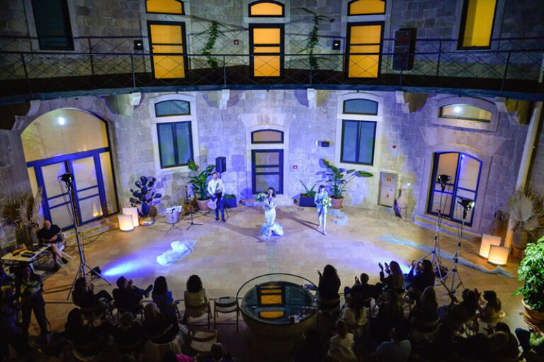 Umjetnički performans Operose u hotelu “Mamula Island”
