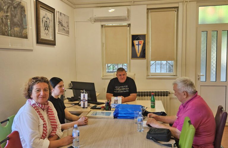 Jednokratna pomoć Vodovoda za Udruženje penzionera i Crveni krst