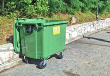 Zamjena kontejnera duž Šetališta Pet Danica i rivijere