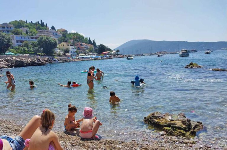Nema više crvenih zastavica na plažama
