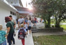 Štrajkom upozorenja počela nova školska godina: Potrebni depolitizacija i reforme Pocetak skole sutorina