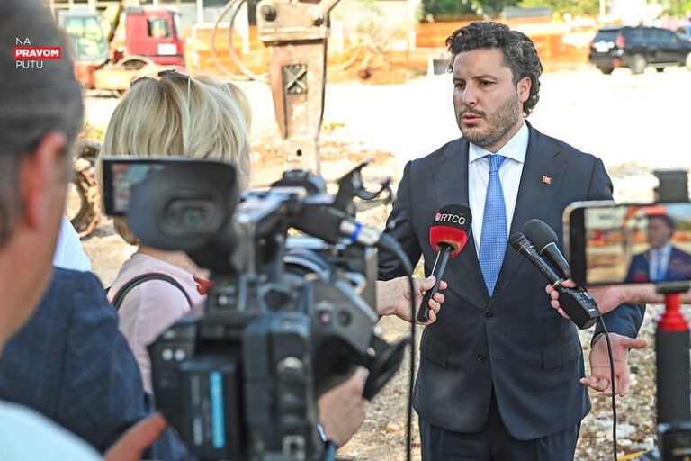 Abazović: Ako bude do ove Vlade biće boljih dana i rješenja za Instiitut
