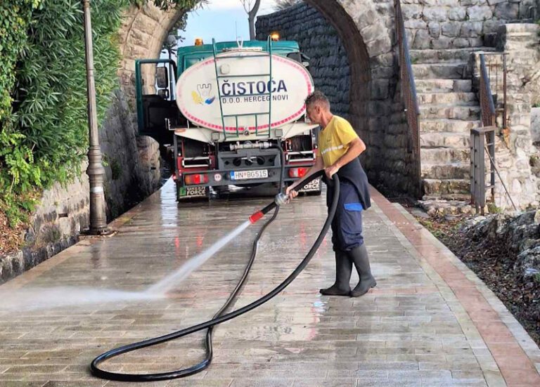U susret sezoni: Otpad sa Šetališta Pet Danica odlagati u kontejnere na lokalnom putu