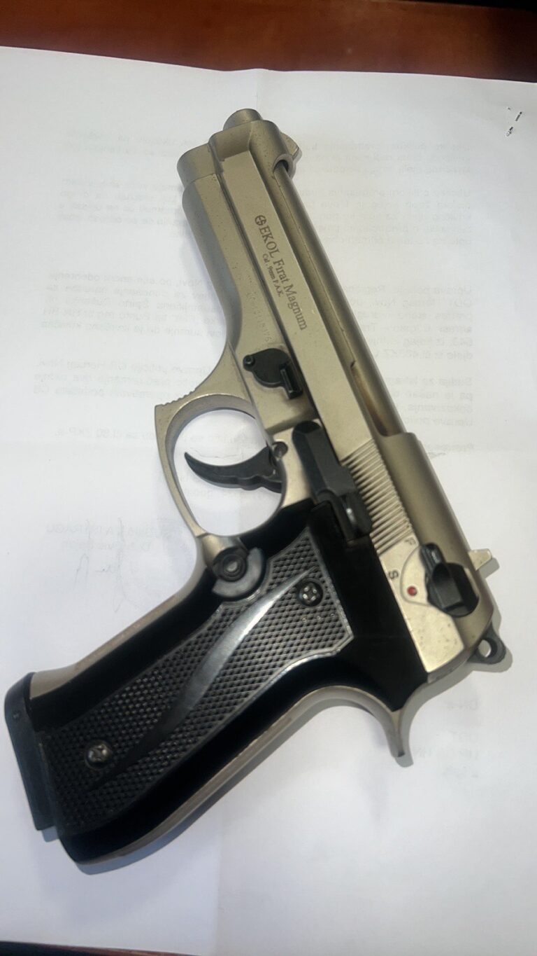 Pistolj
