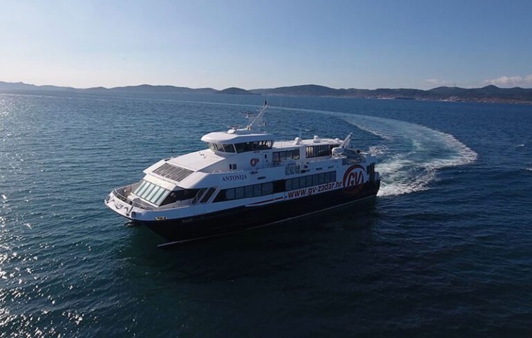Gradska luka ima uslova za pristajanje “Antonije”, ali će brod ploviti samo na liniji Budva-Dubrovnik