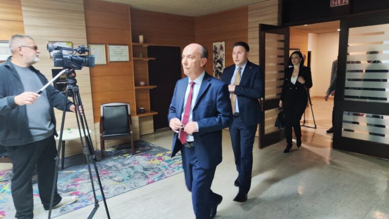 Dr Srđan Pavićević dolazi u Institut Igalo: Ima li nade?