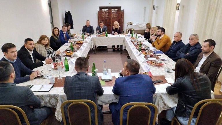 Uvezivanje Turističkih organizacija sjevera i juga Crne Gore