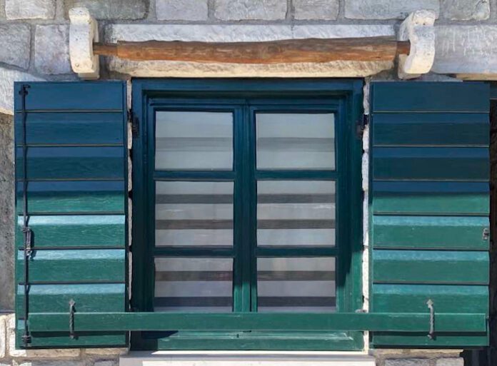 Kamen za lencuo skure