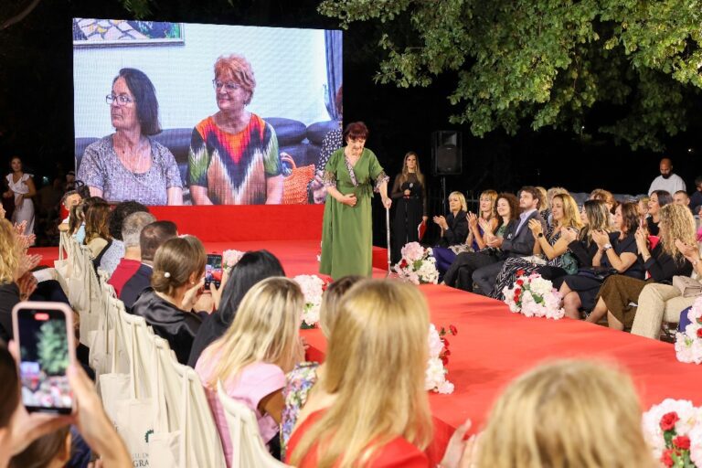 U Domu starih u Risnu veče mode i zabave