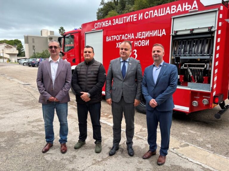 Opština Herceg Novi obezbijedila novo vozilo Službi zaštite i spašavanja