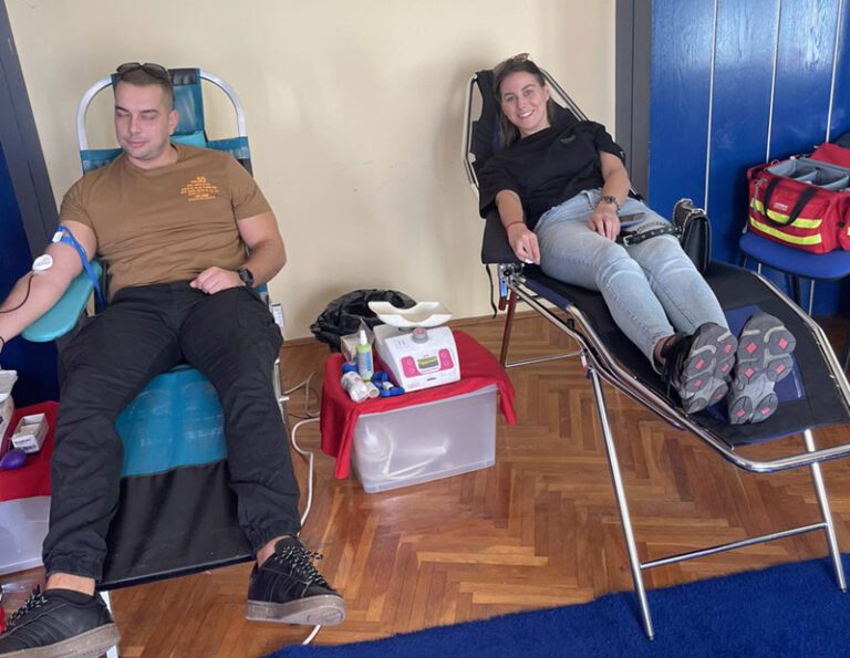 Prikupljeno 50 jedinica krvi, među dobrovoljnim davaocima 30% žena