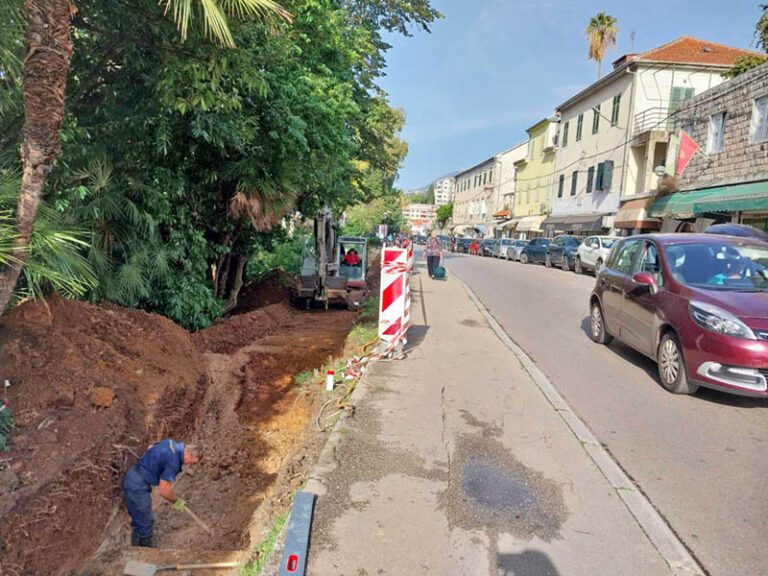 Počela rekonstrukcija Njegoševe ulice
