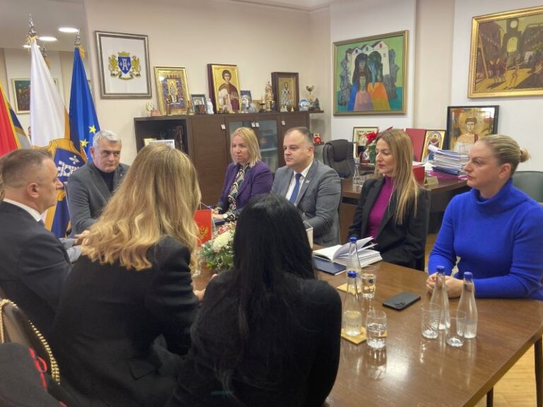 Posjeta ministra Gutića: Herceg Novi lider u pružanju usluga i finansiranju socijalne i dječije zaštite