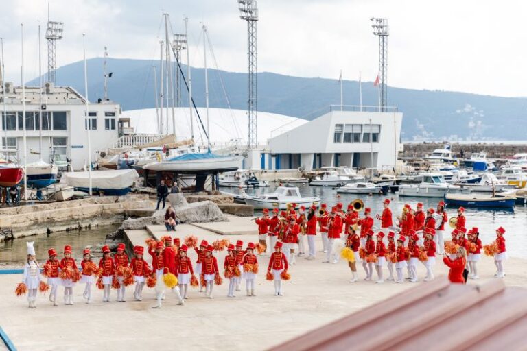 Gradska muzika Herceg Novi bez kapelnika, vršiteljka dužnosti Dragica Čolić