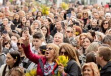 Svečano otvoren 56. Praznik mimoze: Herceg Novi most koji spaja ljude