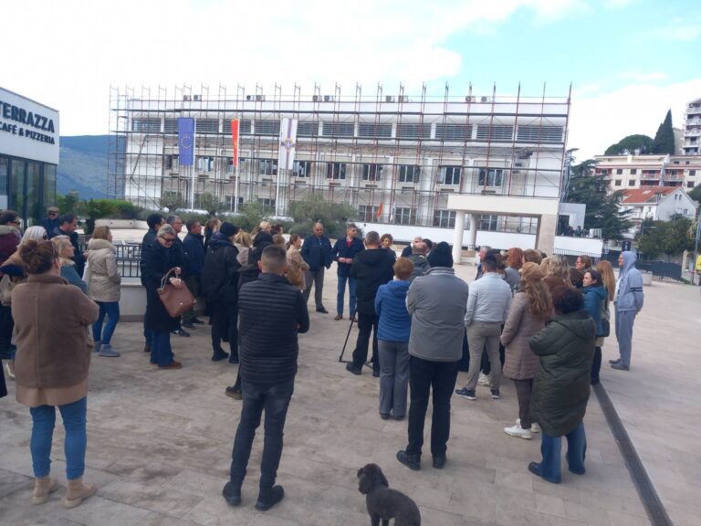Protest malih privrednika: Traže nadoknadu jer im rekonstrukcija Njegoševe ugrožava egzistenciju