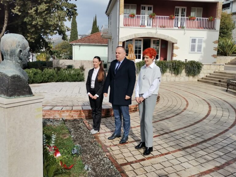 Herceg Novi danas obilježava 50 godina od smrti Iva Andrića