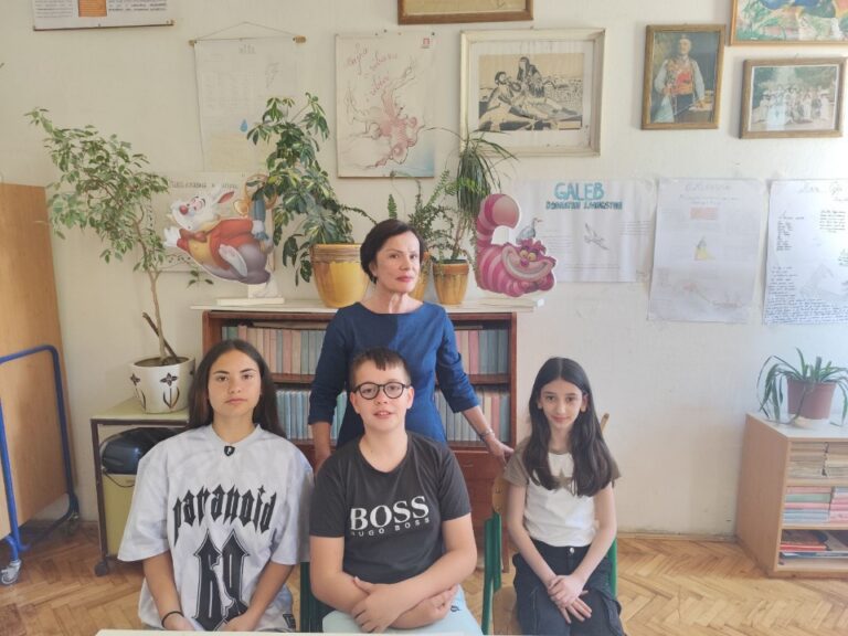 Vasilijev, Elenin i Ajlinin literarni uspjeh