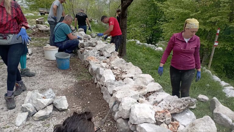 Radionica “VRATLO 2025“: Suvozidna gradnja prkosi sveopštoj betonizaciji