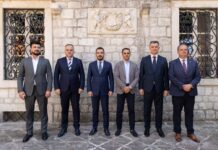 Predsjednici primorskih opština opet iniciraju promjenu statusa JP “Morsko dobro” koje ignoriše njihove zahtjeve