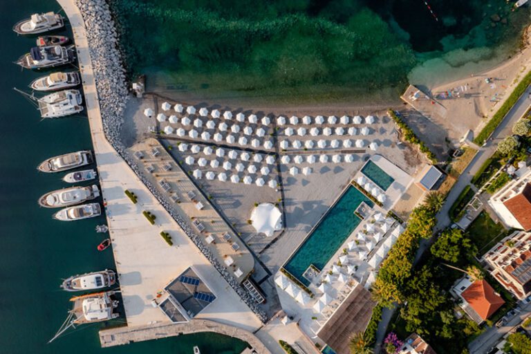 Uprkos izazovima sezone, Lazure Hotel & Marina i Studio Synthesis primaju međunarodnu nagradu za arhitekturu plaže