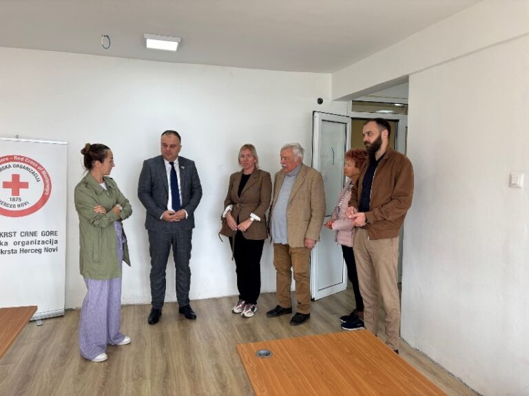 Opština Herceg Novi stabilan oslonac novskim penzionerima i Crvenom krstu