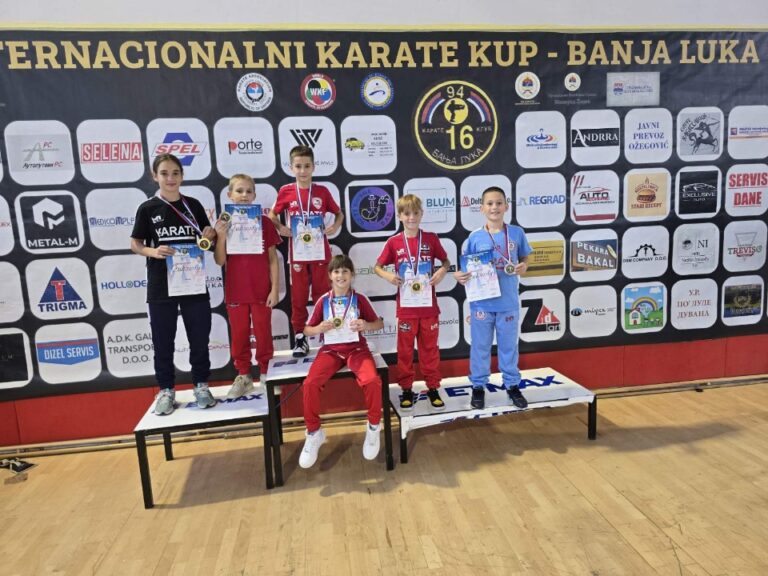 Bokeljski karatisti sjajni u Banja Luci