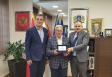 Priznanje grada Slobodanu Vlačiću za 50 godina rada