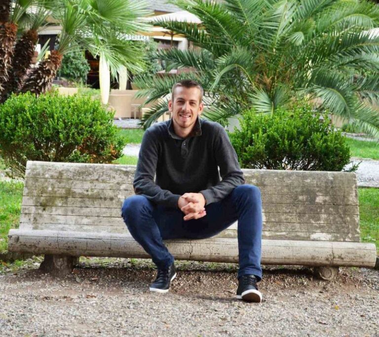 Vuk Čvoro: Obala u Baošićima ne može biti kao nekad, investicioni urbanizam vodi u sunovrat