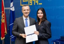 Dejana Pudar najbolja studentkinja Pomorskog fakulteta: Prosjek 10!