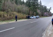 Na Debelom brijegu sve redovno, blokada kamiondžija i dalje uz nadzor policije