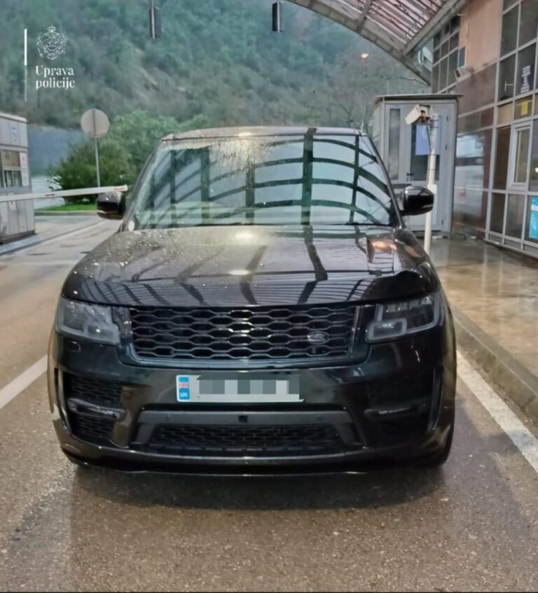Na Debelom brijegu britanskom državljaninu oduzet Land Rover